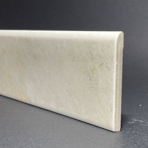Battiscopa in porcellana bianca/beige H.8cm X L.33,5cm